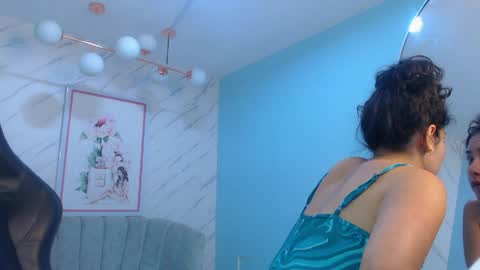 Victoria online show from 04.11.26