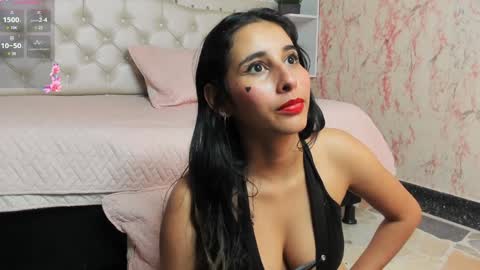 Snapshot of victoria_houston chatting on 01.24.25 Victoria Houston online show from 01.24.25