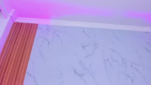 Snapshot of victoria_joliegb chatting on 12.11.24 Victoria Lozano online show from 12.11.24