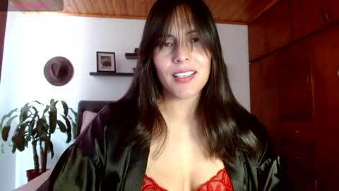 VICTORIA MARTELO online show from 05.13.26