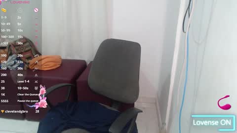 victoria online show from 02.14.25