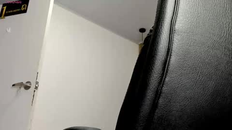 Vicky  online show from 05.15.26