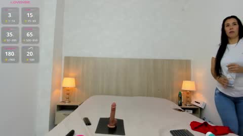 victoria_pachon online show from 11.06.25