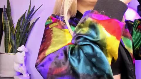 D A N I online show from 11.03.25