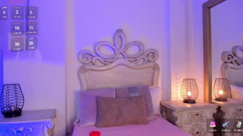 Snapshot of victoria_vallejo chatting on 12.18.24 victoria online show from 12.18.24