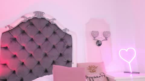 victoria_watsson online show from 02.01.25