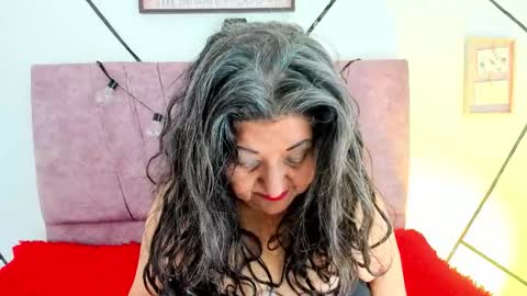 victoriaa_anderson_ online show from 02.25.26