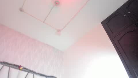 Victoria Sofia online show from 12.05.25