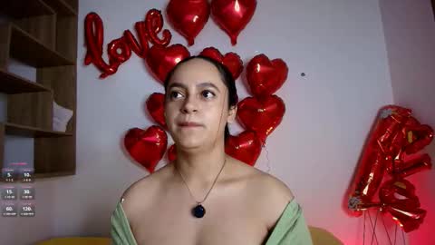 Snapshot of victoriablack_ chatting on 09.17.25 Victoria online show from 09.17.25