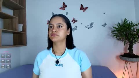 Snapshot of victoriablack_ chatting on 11.04.25 Victoria online show from 11.04.25