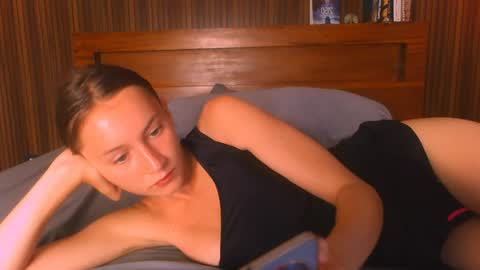 Eva and Victor online show from 04.22.26