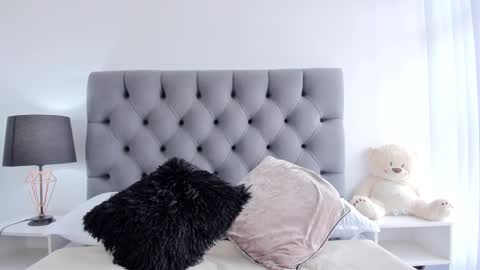 Victoria online show from 09.15.25