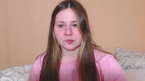 victoriassecrets_ online show from 02.12.25