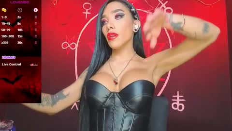 Victoria Vampire online show from 11.11.25