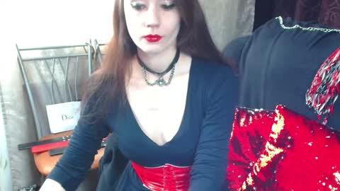 Snapshot of victoryvega chatting on 05.16.26 VictoryVega online show from 05.16.26