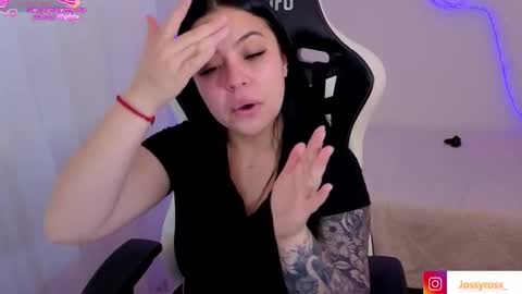 Snapshot of victoryyy__ chatting on 02.04.26 V I C T O R I A online show from 02.04.26