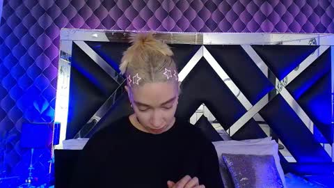 victtoria lee online show from 02.16.26