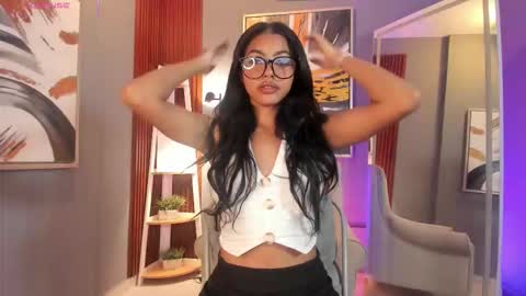 Karla online show from 10.18.25