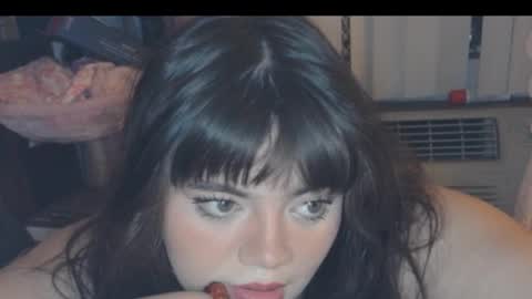 viennavisabelle online show from 03.22.26