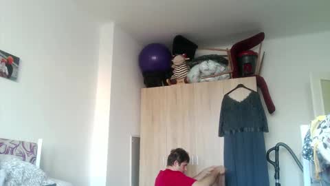 Snapshot of vigond2 chatting on 12.26.24 vigond2 online show from 12.26.24