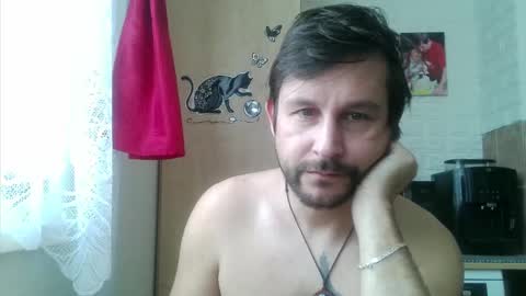 Snapshot of vigond2 chatting on 01.19.25 vigond2 online show from 01.19.25