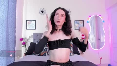 Violet online show from 11.06.25