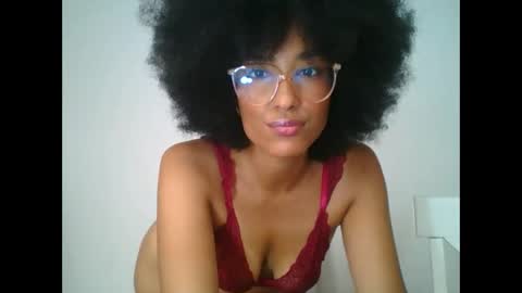 viiolettaaa online show from 04.15.26