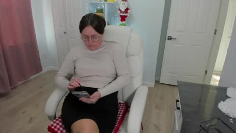 Ukrainian-woman online show from 12.05.24