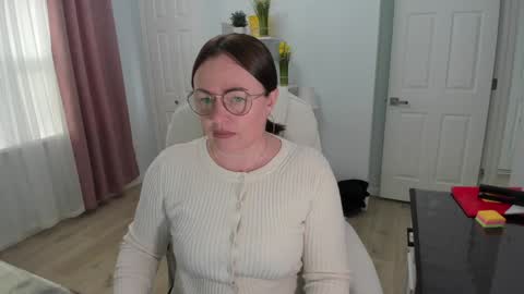 Ukrainian-woman online show from 02.03.25