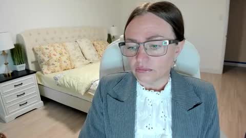 Ukrainian-woman online show from 09.24.25