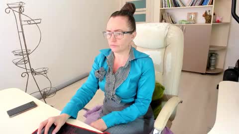 Ukrainian-woman online show from 11.13.25