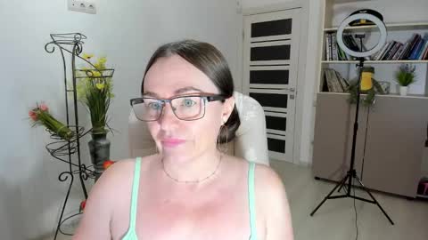 Ukrainian-woman online show from 01.08.26