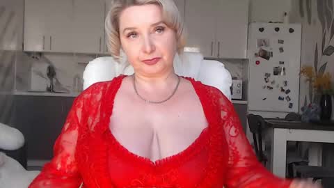 Snapshot of vikaohair chatting on 04.22.26 Vikaohair online show from 04.22.26