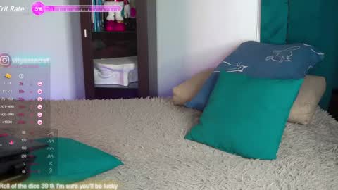 Snapshot of viktor_secret chatting on 01.24.25 fansly VITEKsecret online show from 01.24.25