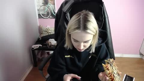 viktoria_lovely online show from 03.26.26