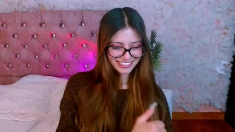 viky_evanss online show from 03.11.26