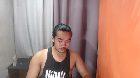 Snapshot of vin_17 chatting on 01.30.25 Call me Marvin online show from 01.30.25