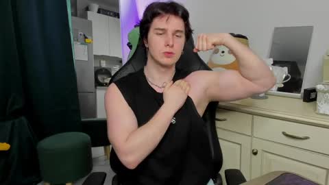 Vincent Strong online show from 04.18.26