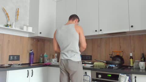 Vincent.  uncut 18cm online show from 01.08.25