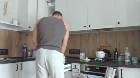 Vincent.  uncut 18cm online show from 01.27.25