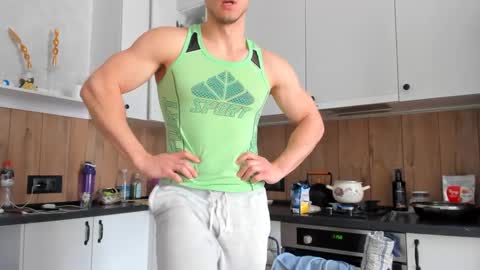 Vincent.  uncut 18cm online show from 03.06.25