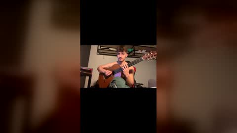 Snapshot of vincentprice69 chatting on 11.30.25 vincentprice69 online show from 11.30.25