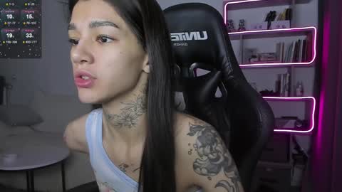 vinkitinkii online show from 12.03.24