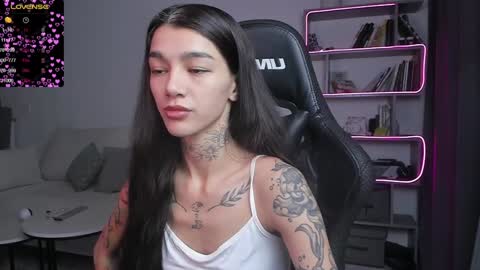 vinkitinkii online show from 01.12.25