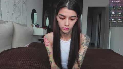 vinkitinkii online show from 11.04.25