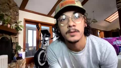 Snapshot of vinsmoke_sanji2020 chatting on 02.06.25 Sanji online show from 02.06.25