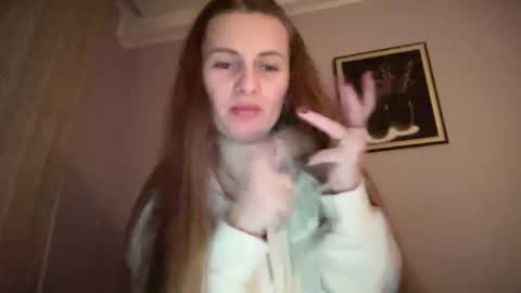 Snapshot of viola_1 chatting on 12.05.25 Funny girl online show from 12.05.25