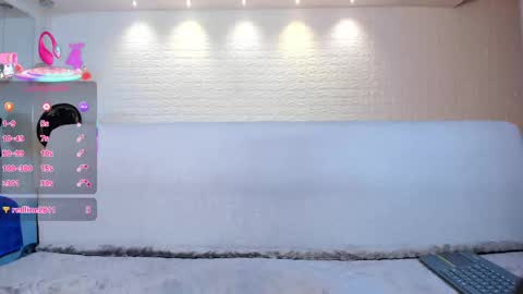 Violett  Everyday From 0530 to 1430 Col Time online show from 03.11.25