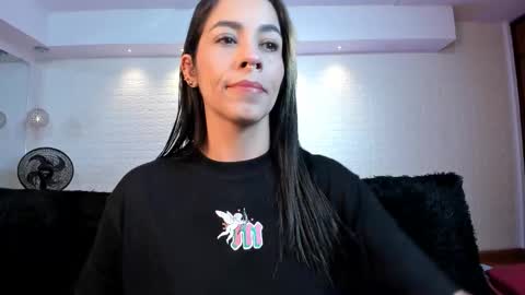 Violett  Everyday From 0530 to 1430 Col Time online show from 11.20.25