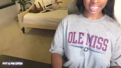 Fantasy Black Girl online show from 02.13.25